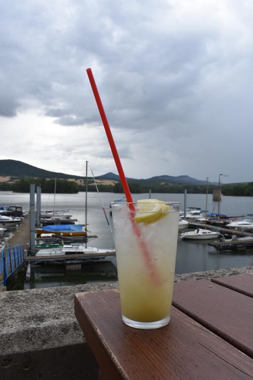 Resort Marina Labe Lovosice Exterior foto